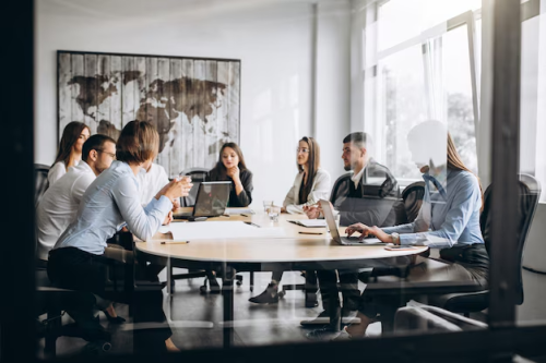 Why Choose Legateca for a Commercial Lawyer in the UK?