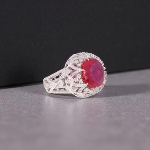 Elegant Ruby Diamond Ring