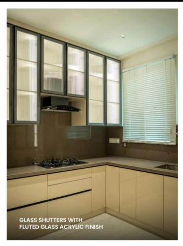 Modular Kitchen Experts | Modular Kitchen Factory Near Me | HWD Modular Kitchens, Wardrobes & Interiors
