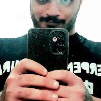Marlon R